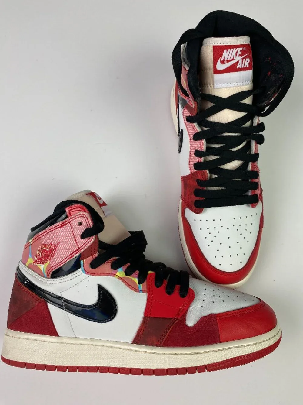 Nike Air Jordan 1 Retro High OG Across The Spider-Verse Shoes 7Y  DV1753-601 - Picture 3 of 10